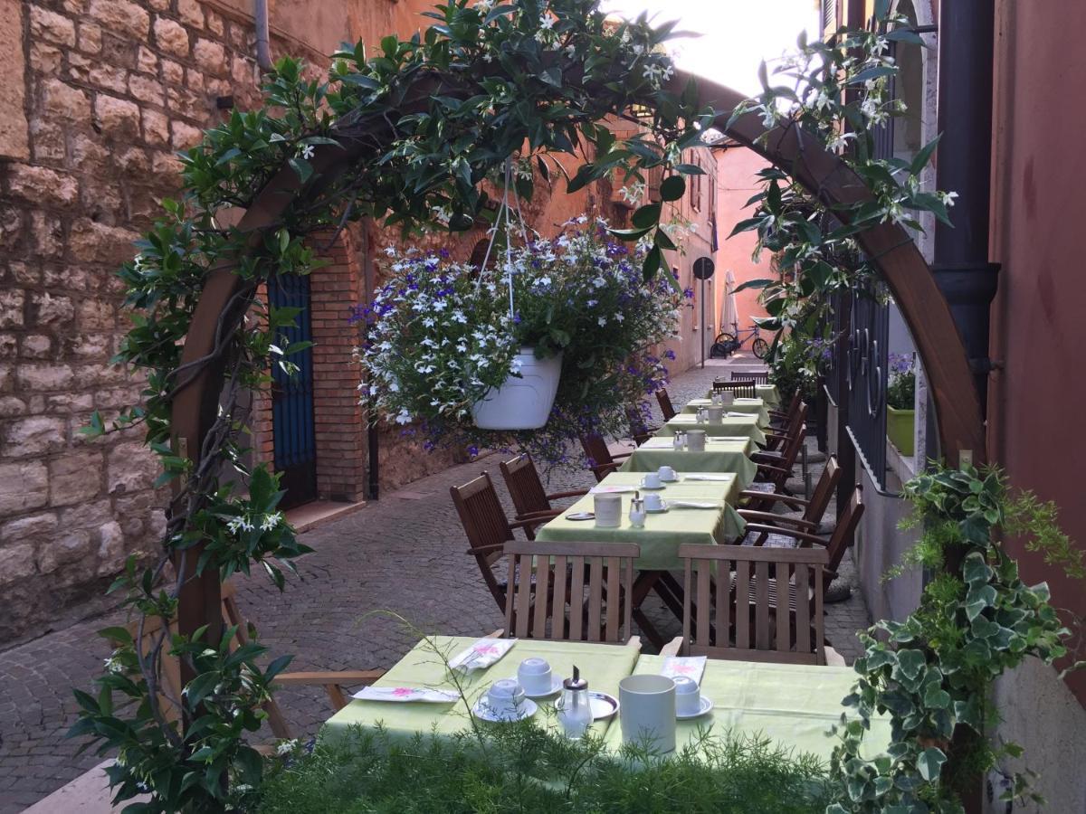 Albergo Da Pina Лацизе Экстерьер фото